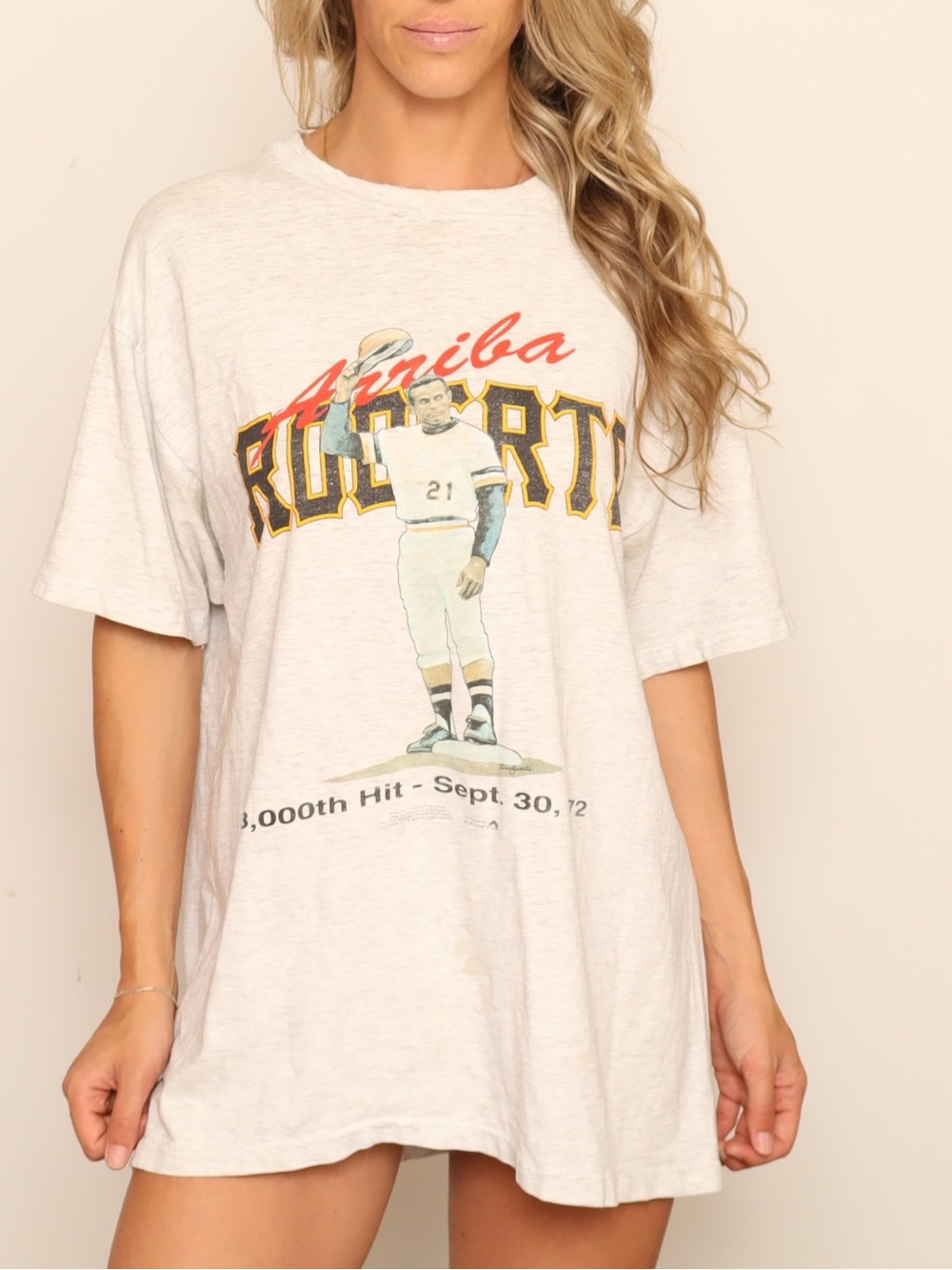 Vintage Roberto Clemente 3,000th Hit Graphic Tee Pittsburgh Pirates Hanes Beefy